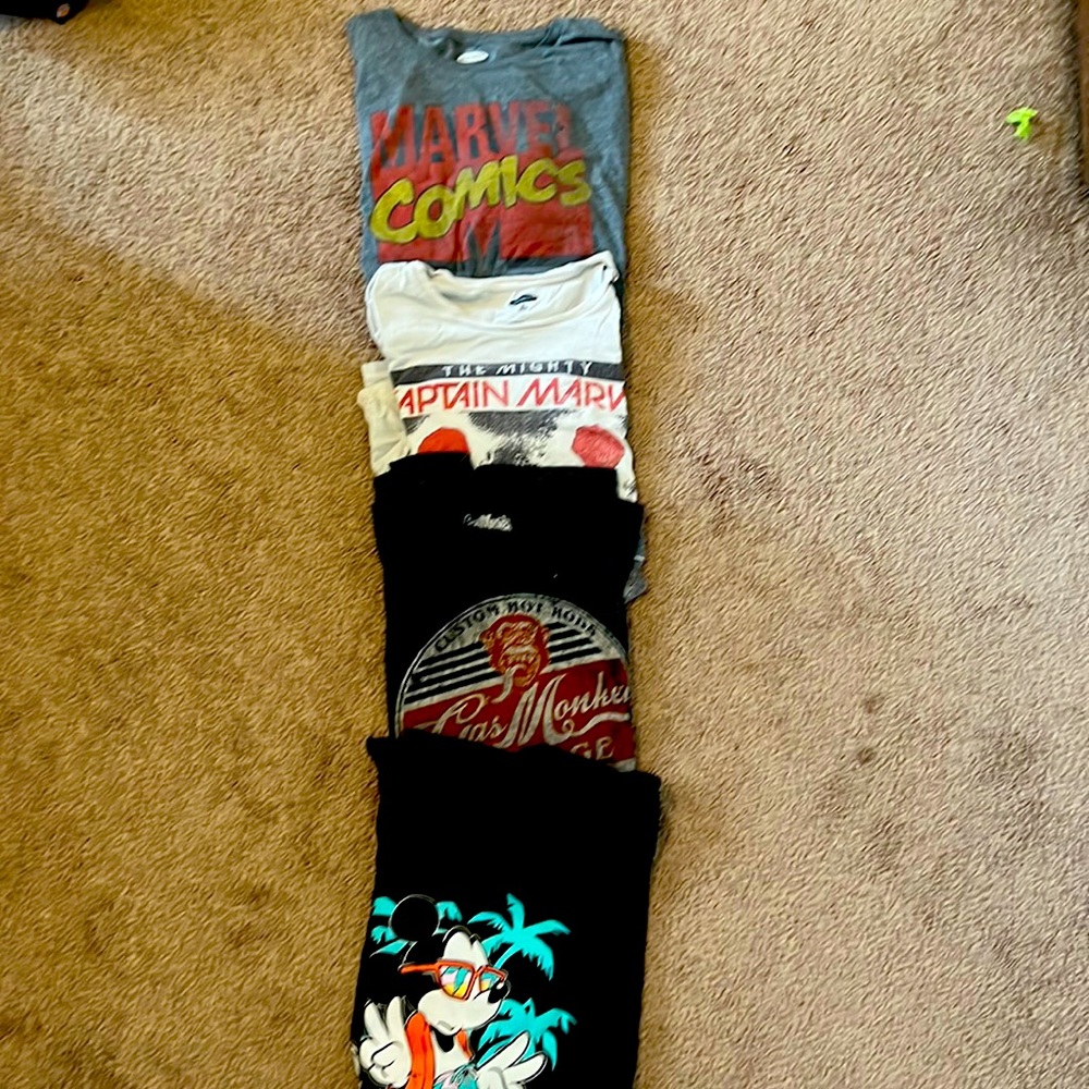 4 2xl shirts